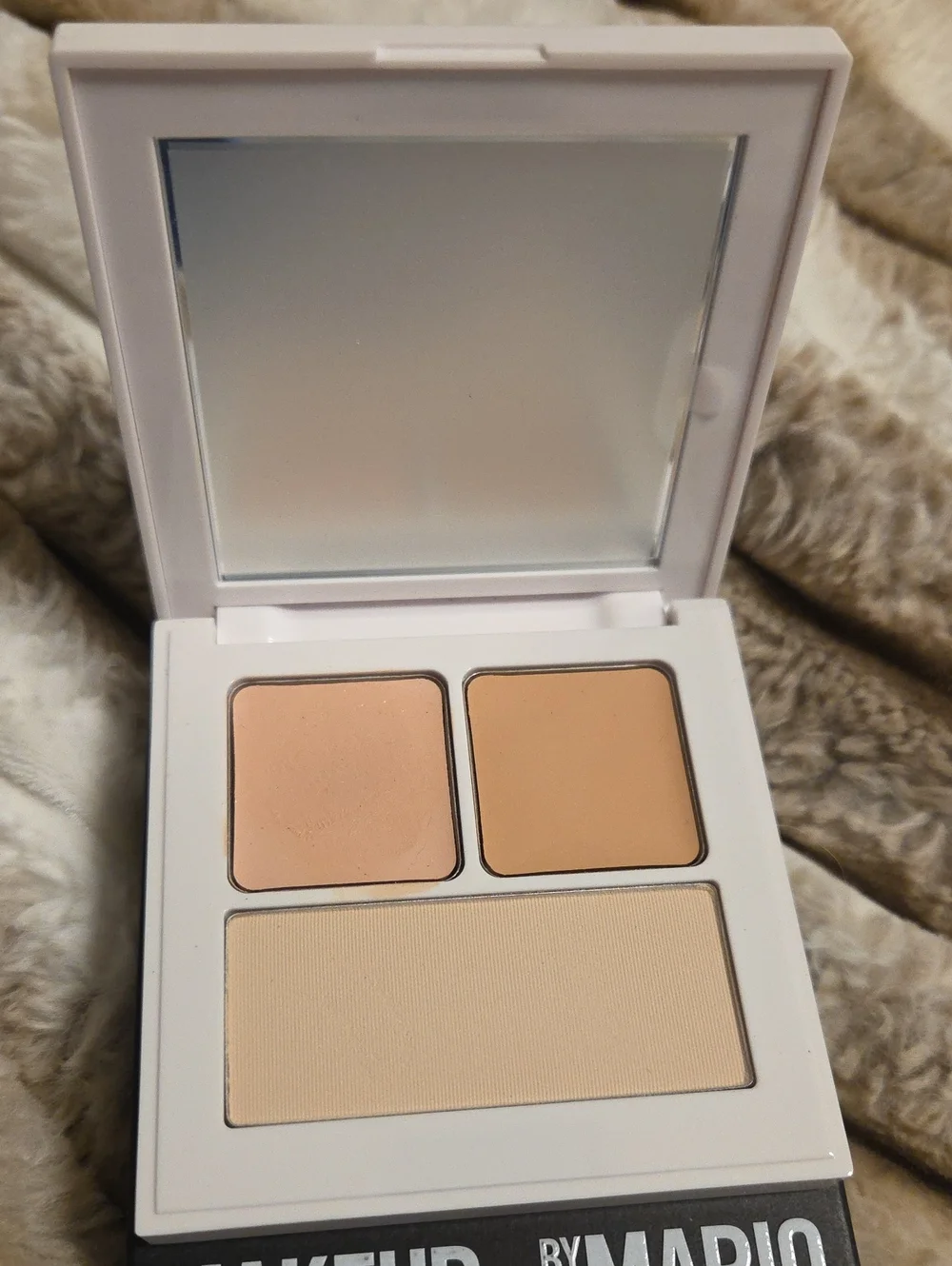 Makeup Compact Trio - Neutral Beige Shades